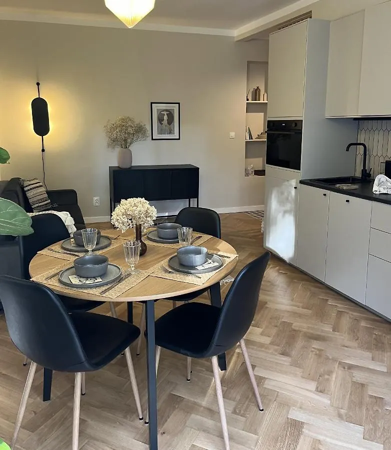 Luna Apartment Warsaw 0*,  Poland